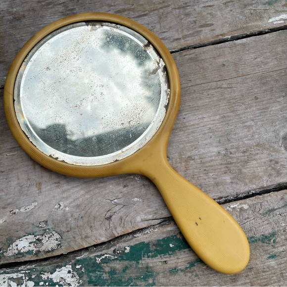 Vintage Ivoroyd 1920s Art Deco French Ivory Celluloid Dresser - Picture 10 of 12